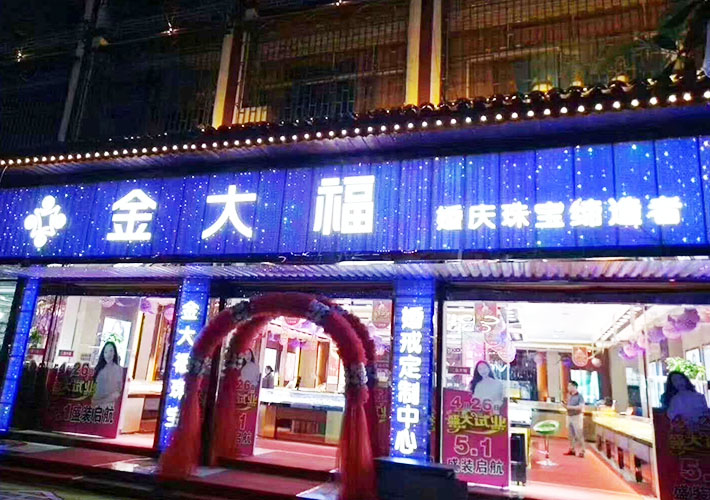 ɳ鱦