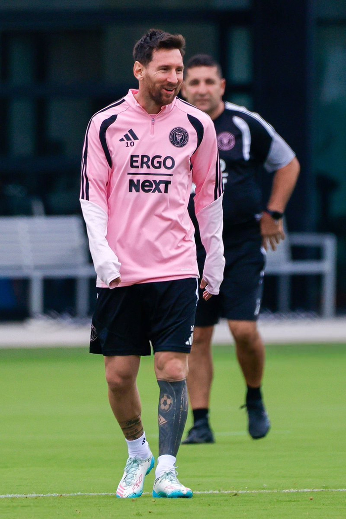 梅西现身美职联训练场备战新赛季