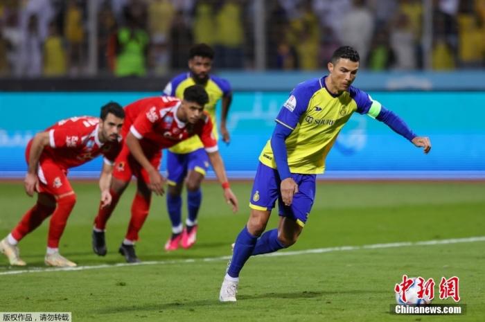 梅西缺席引发争议 香港表演赛成球迷焦点