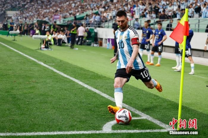 梅西缺席引发争议 香港表演赛成球迷焦点