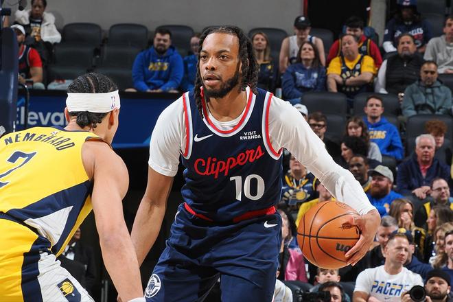 快船24分惊天逆转小卡准绝杀，哈登交易双赢成关