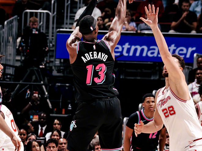 火箭核心申京表现低迷成关键隐患，球队战绩起