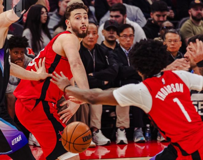 火箭核心申京表现低迷成关键隐患，球队战绩起