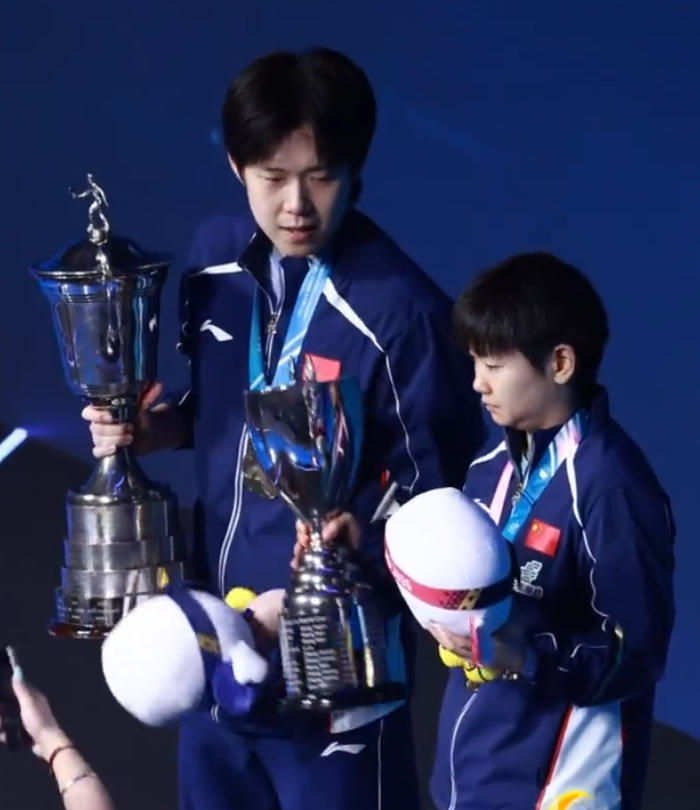 澳门世界杯国乒双冠收官 孙颖莎三连冠创历史